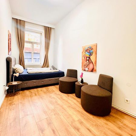 Cozy 9Br Shared Apartment, Only 12Min Walk To Augarten Vienna Luaran gambar