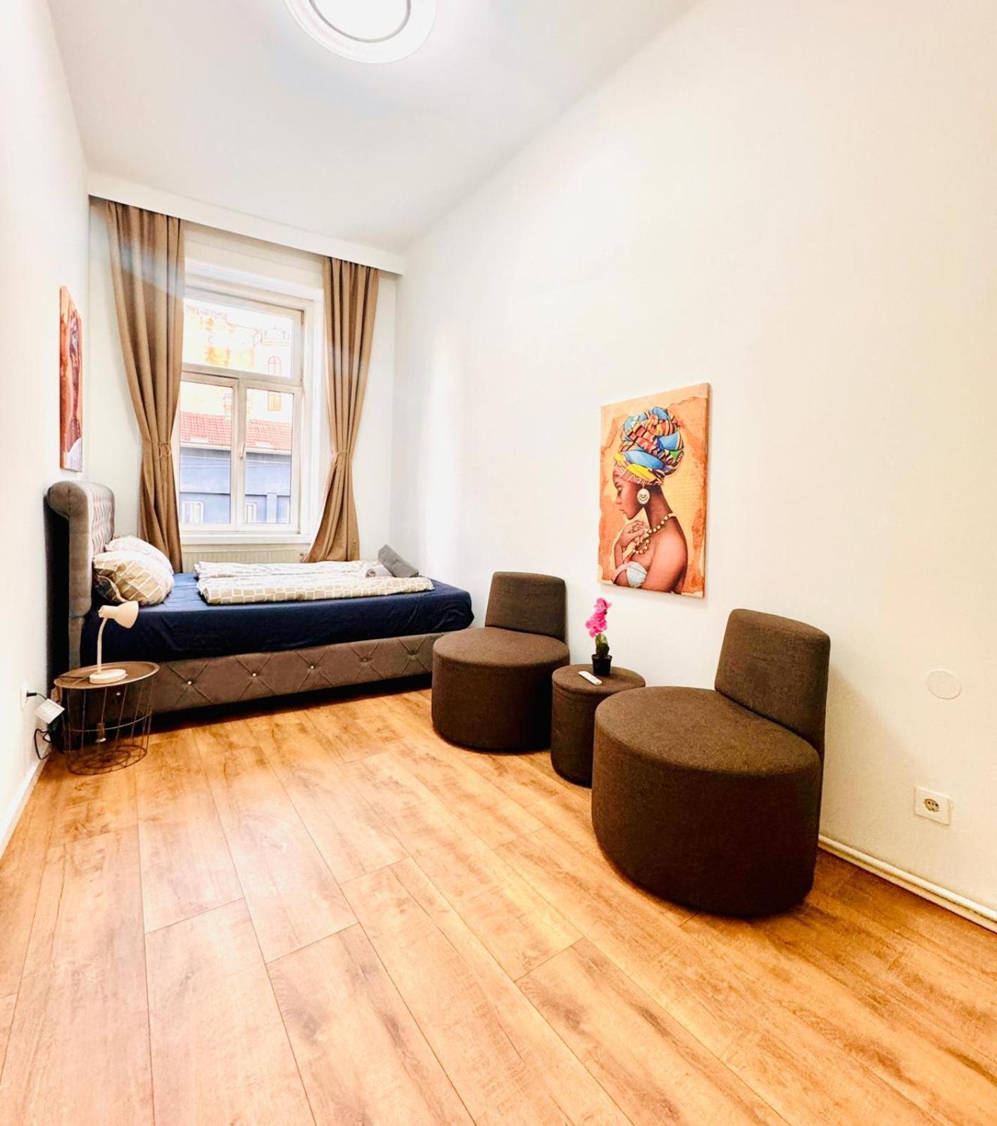 Cozy 9Br Shared Apartment, Only 12Min Walk To Augarten Vienna Luaran gambar