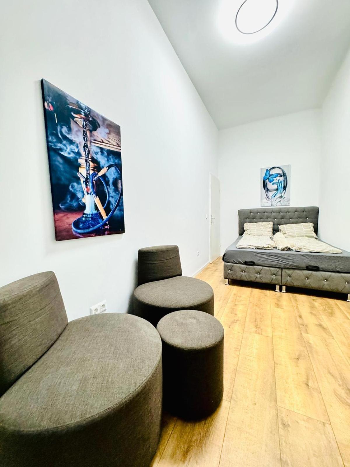 Cozy 9Br Shared Apartment, Only 12Min Walk To Augarten Vienna Luaran gambar