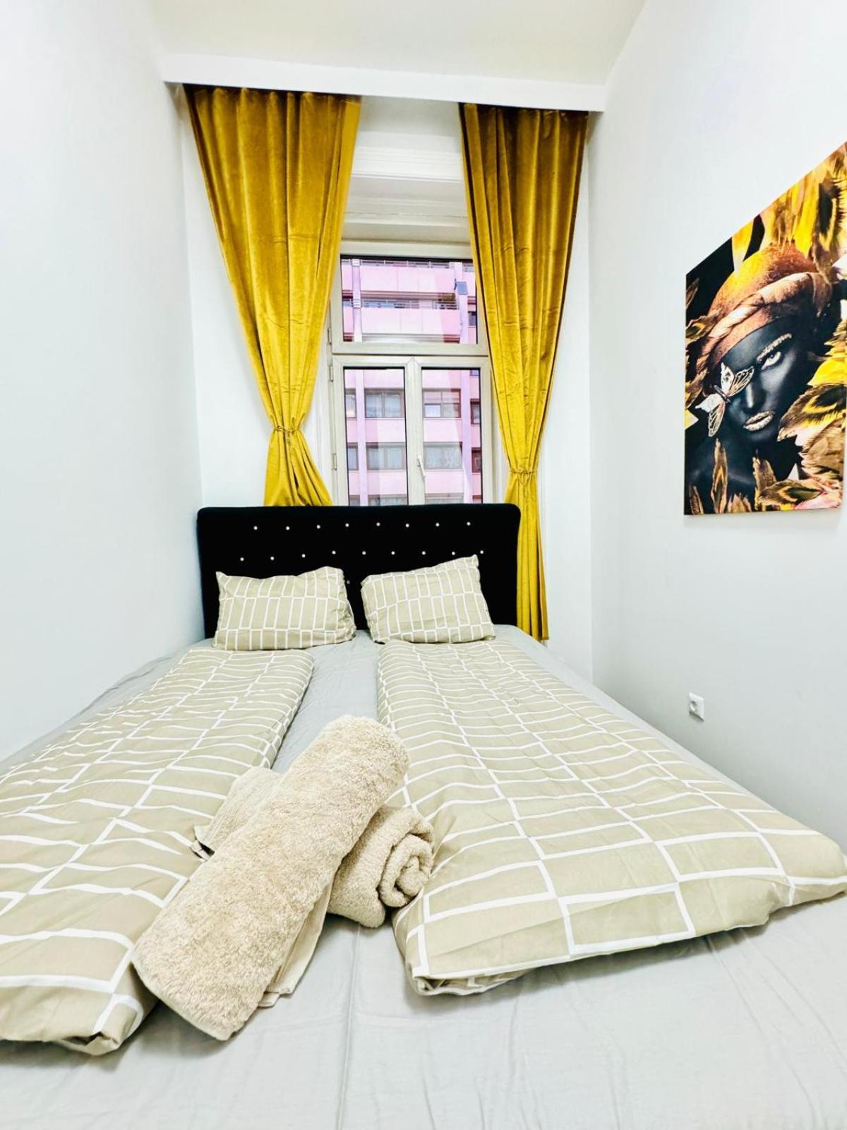 Cozy 9Br Shared Apartment, Only 12Min Walk To Augarten Vienna Luaran gambar
